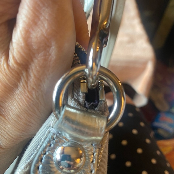 Elegant Coach Poppy Signature Lurex canvas Satchel crossbody, grey/beige/silver - Picture 8 of 16